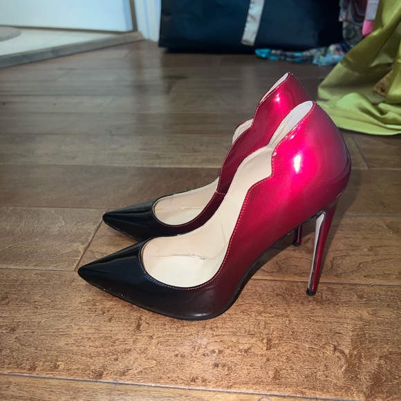 Heels - Picture 3 of 5